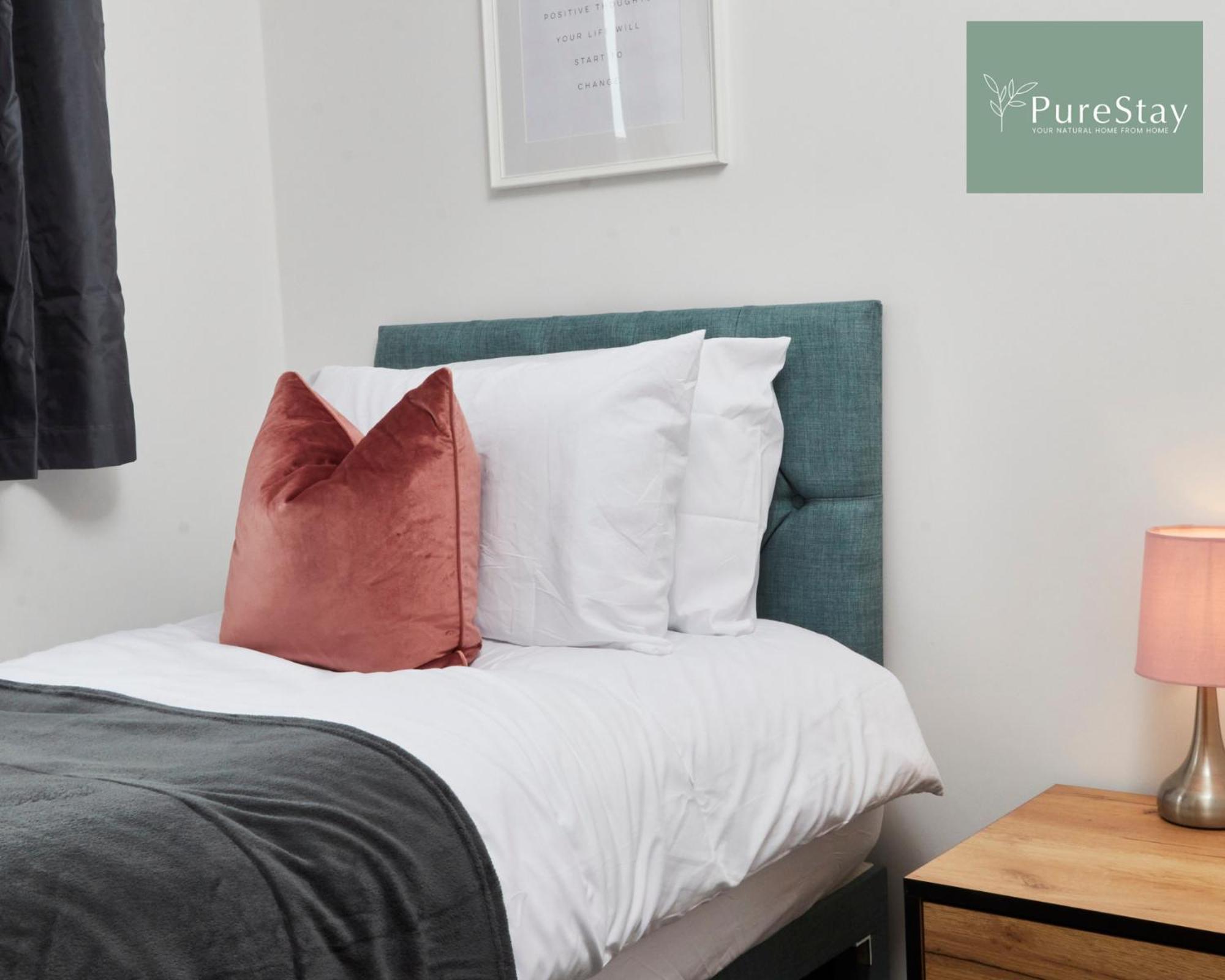 Stunning 5 Bed Manchester House With Parking By Purestay Short Lets & Serviced Accommodation Exterior foto